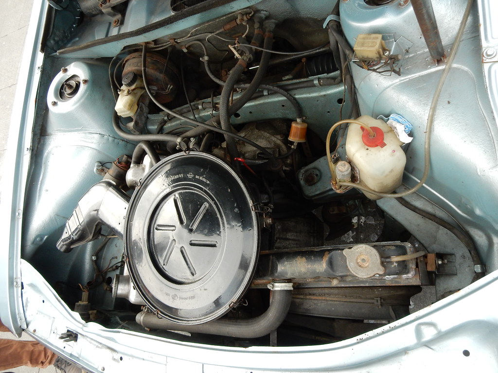 Car engine maintenance to save on repairs